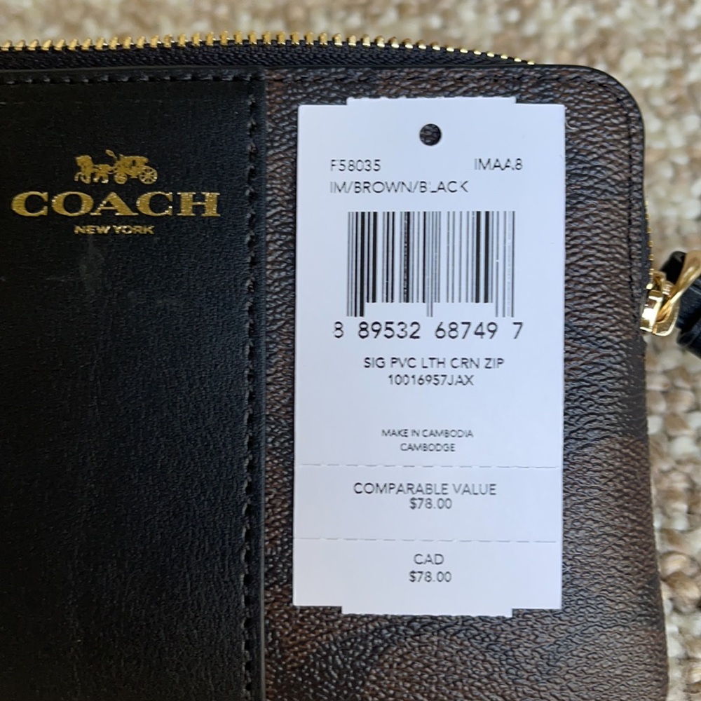 Coach Corner Zip Wristlet In Signature Canvas - Picture 12 of 16